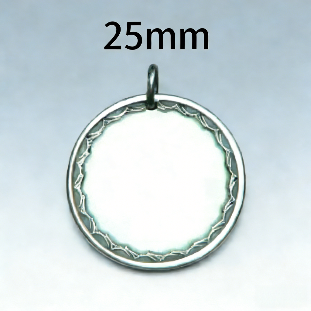 Custom Pet Portrait Silver Necklace – Hand Engraved 999 Fine Silver Pendant